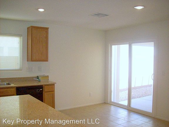 5th image of 11612 Elcadore St