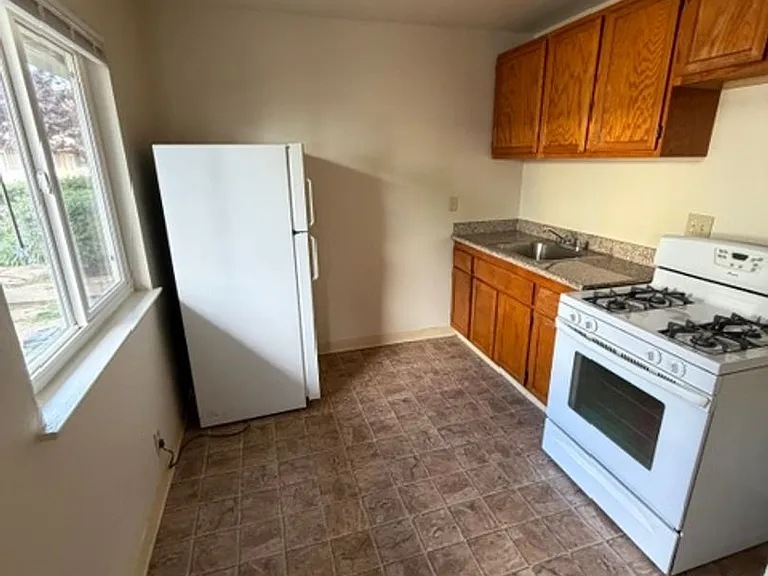 1537 8th Ave, Oakland, CA 94606 — Photo 4