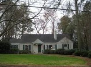 2028 Brookview Dr NW, Atlanta, GA 30318