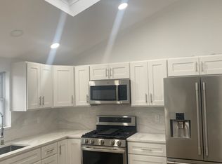 (Undisclosed Address), Wantagh, NY 11793