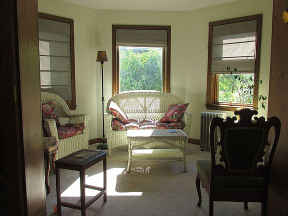 sitting room