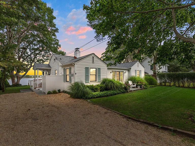 5 Bluff Point Ln — Photo 33