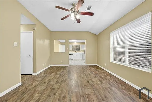 7370 Concordia Ln — Photo 8