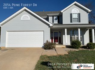 2054 Peine Forest Dr, Wentzville, MO