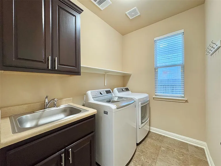 4216 Buckskin Rd — Photo 7
