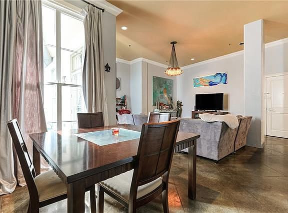5th image of 333 Girod St APT 303