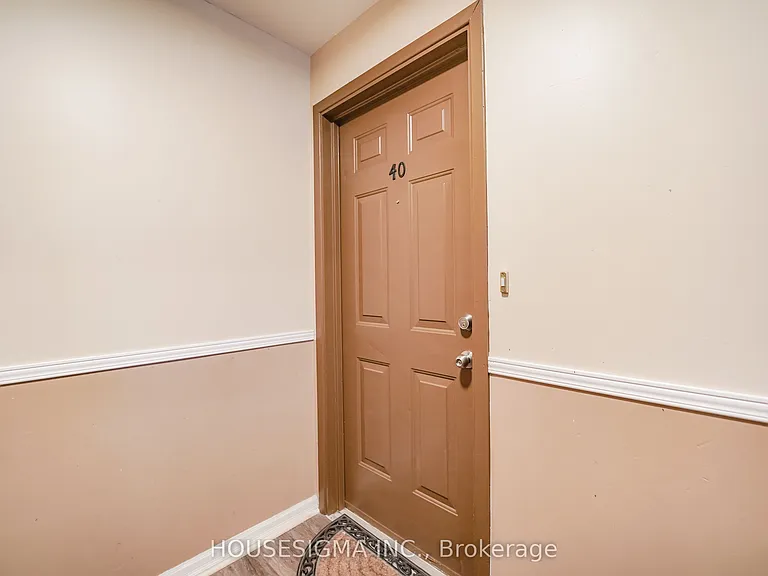 506 Normandy St #40 — Photo 7
