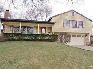 1635 Park Dr, Schaumburg, IL 60194