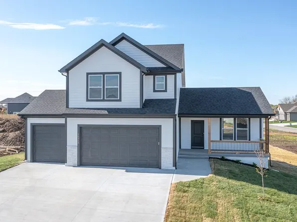 16345 Lolly Ln, Basehor, KS 66007