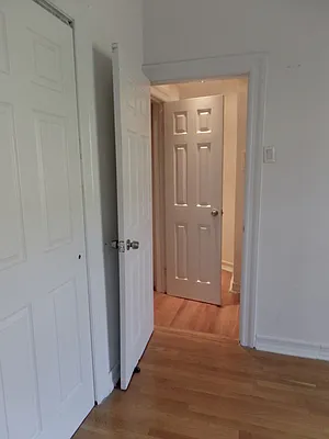 Rented by Albert Attias, LREB | media 3