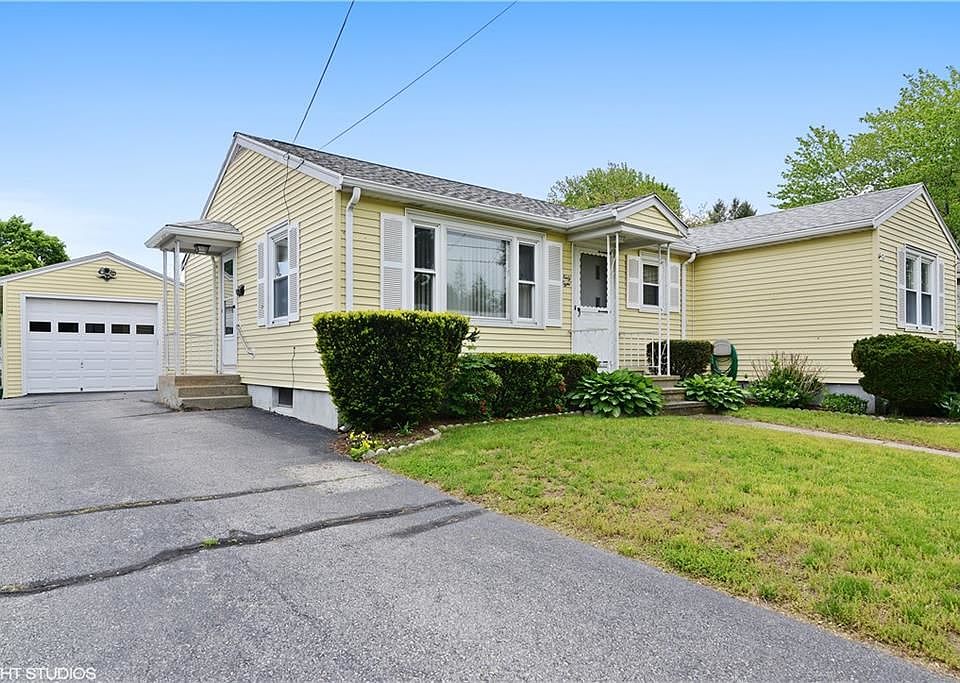 1st image of 68 Atlantic Blvd