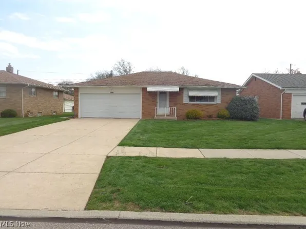 6195 Jamestown Dr, Parma, OH 44134