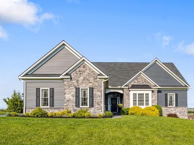 211 Hauer Ter, Spring Grove, PA, 17362