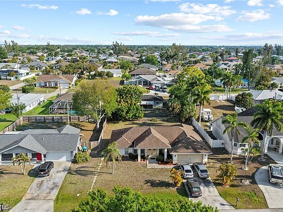 2nd image of 309 SE 18th St