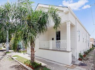 1436 Cambronne St, New Orleans, LA 70118