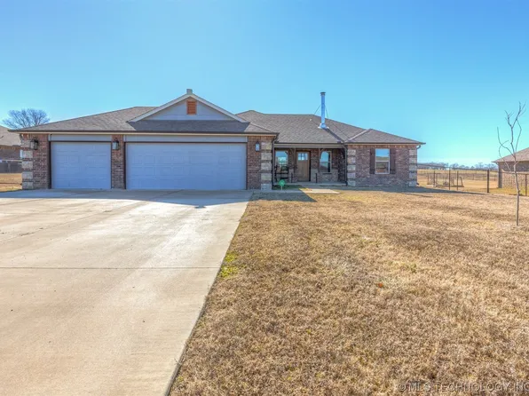 6950 Olind Dr, Mounds, OK 74047