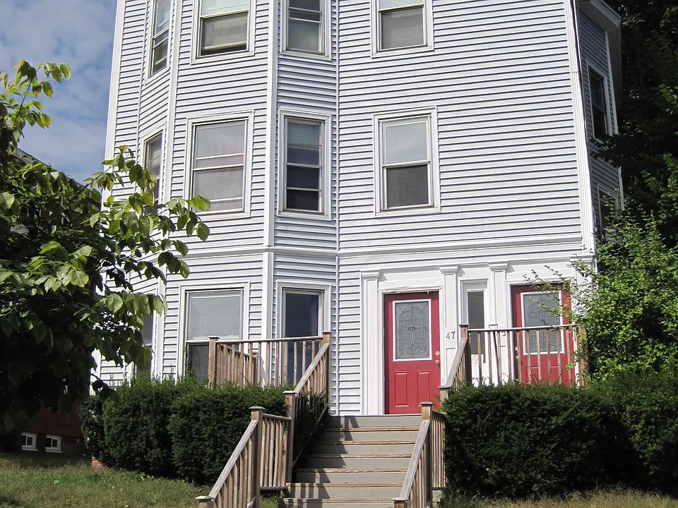 45 Falmouth St #3W