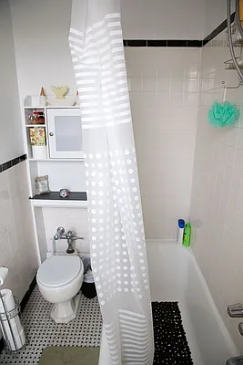 Rented by NextStopNY | media 13