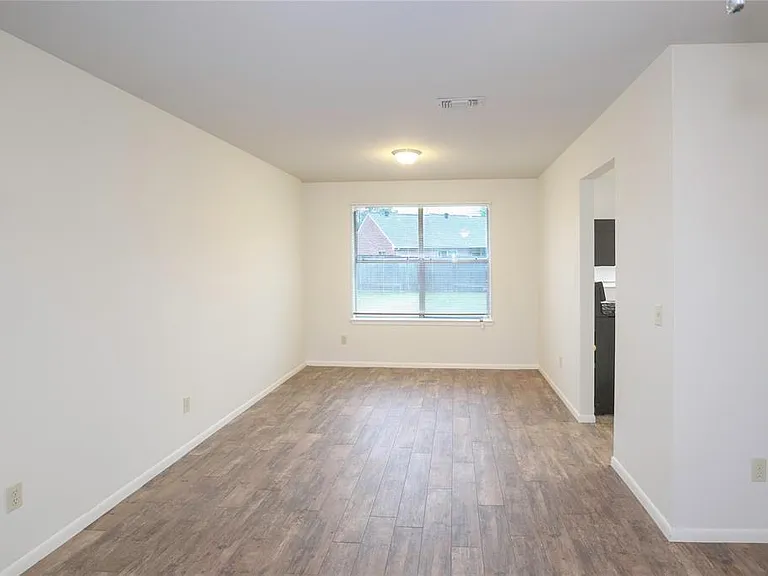 2630 Anthony Hay Ln — Photo 9