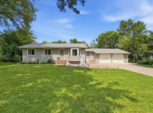429 8th St SE, Cokato, MN 55321