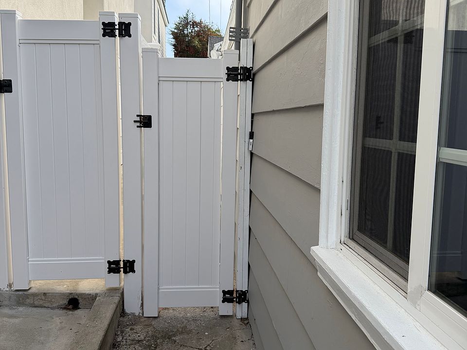 1st image of 501 Goldenrod Ave #B