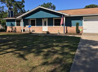 1861 Pelican Ln, Navarre, FL 32566