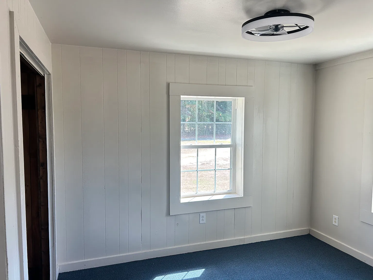 3 bed, 1000 sqft, $1,300 — Photo 2
