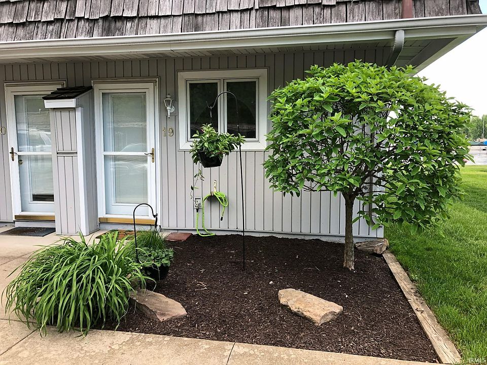 1st image of 10095 N Turkey Creek Rd APT 19