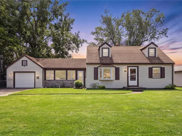 245 English Rd, Rochester, NY 14616