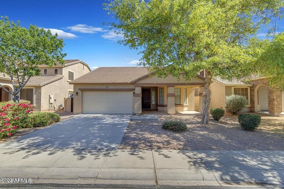 1st image of 212 W TAHITI Drive