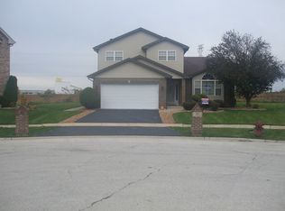 91 Mary Ct, Sauk Village, IL