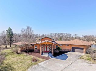 1330 100th St, West Liberty, IA 52776