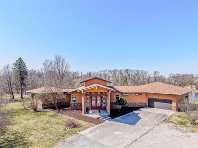 1330 100th St, West Liberty, IA, 52776