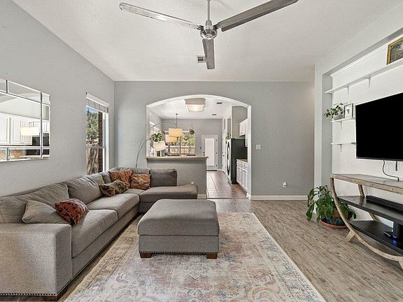 4th image of 10336 Channel Island Dr