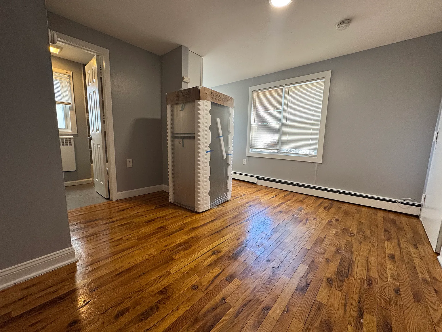Studio, 500 sqft, $1,345 — Photo 2