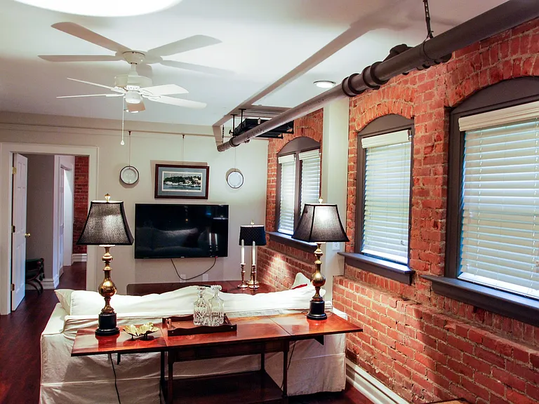 2449 Overlook Rd #7 — Photo 20