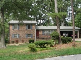 1186 Holly Dr, Gainesville, GA 30501