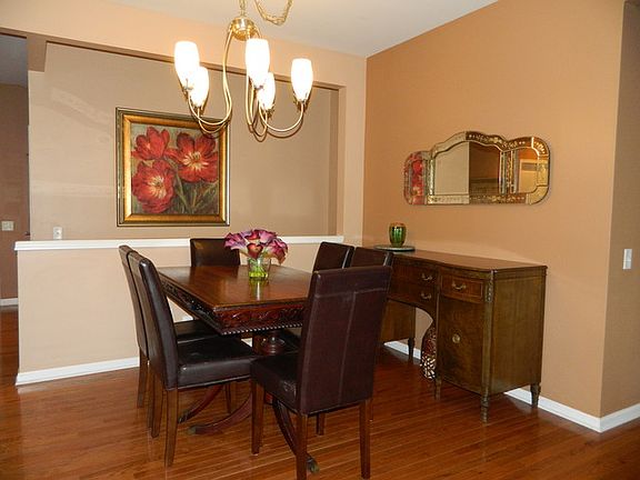 5th image of 3271 Sheridan Ln