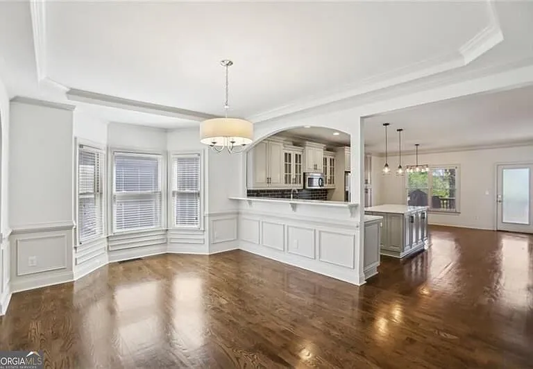 2108 Main St NW — Photo 4