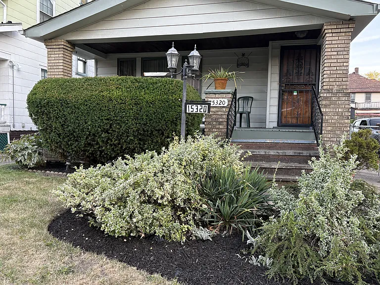 15320 Huntmere Ave — Photo 1