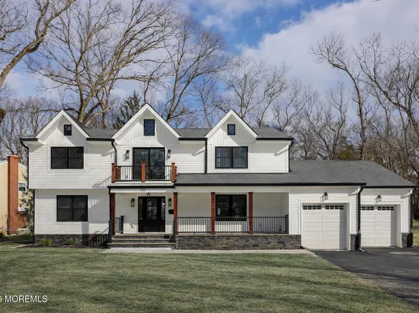 757 Nutswamp Road, Red Bank, NJ 07701