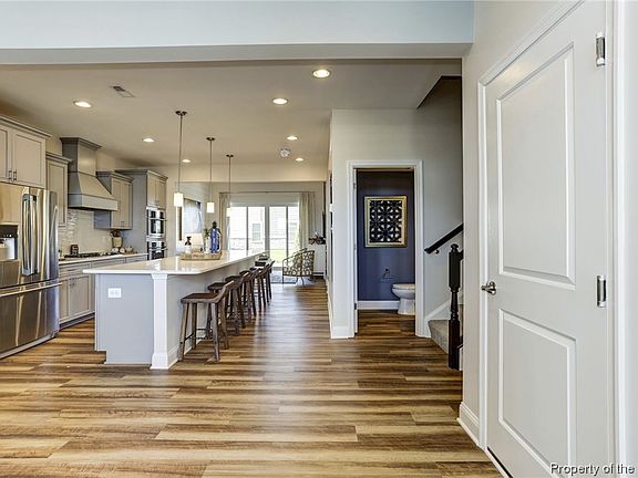 3rd image of 4108 Lord Dunmore Dr