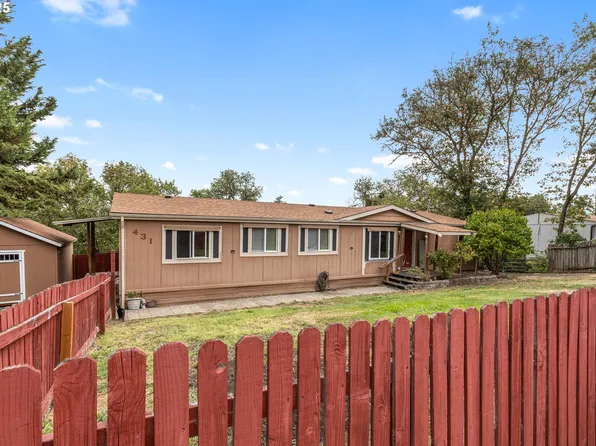 431 NE Darlene St, Winston, OR 97496