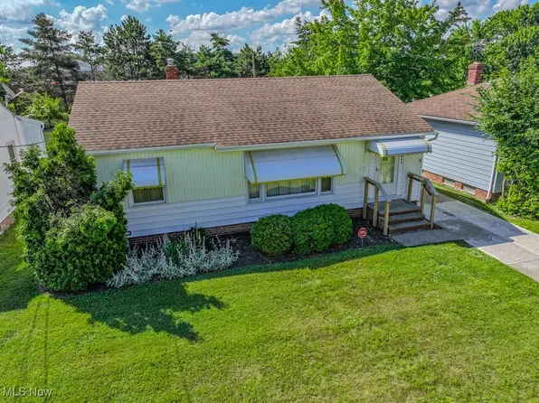 29990 Truman Ave, Wickliffe, OH 44092