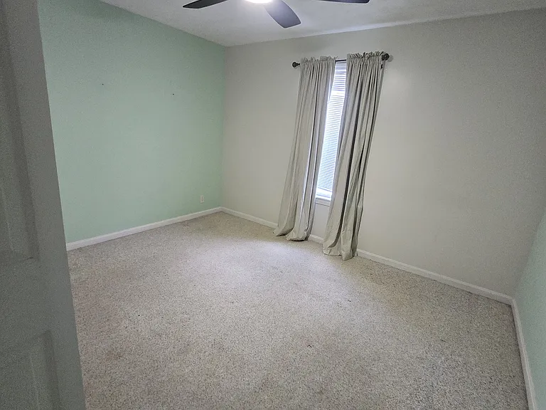 770 Bedford St #2 — Photo 12
