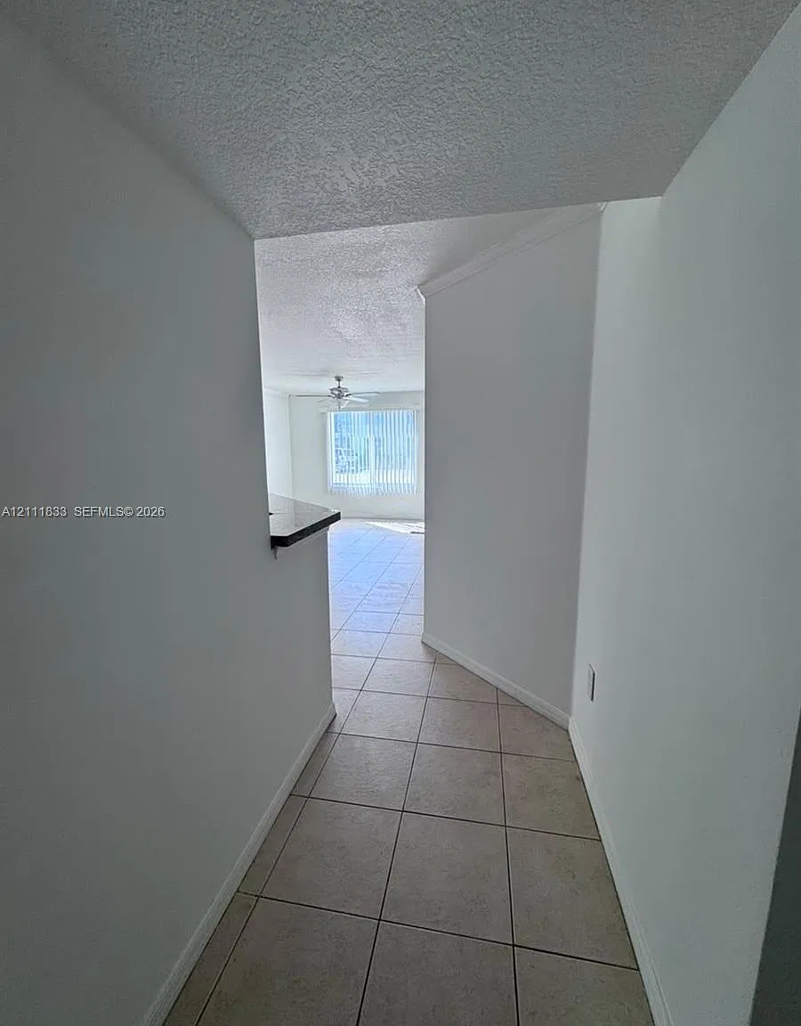 Villa Del Sol Condo — Photo 2