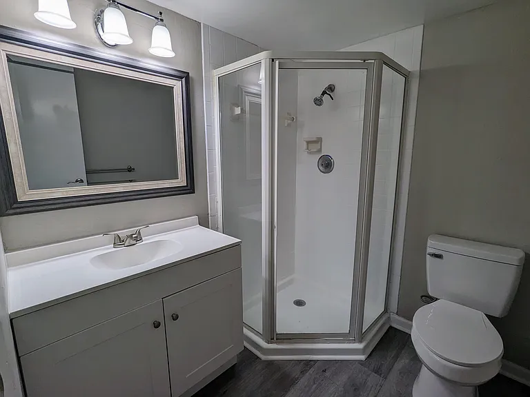 701 Russell Ln #209 — Photo 8