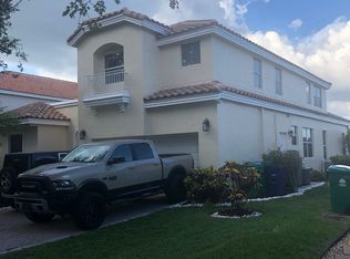 11033 Boston Dr, Hollywood, FL 33026