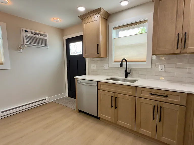311 Church St — Photo 12