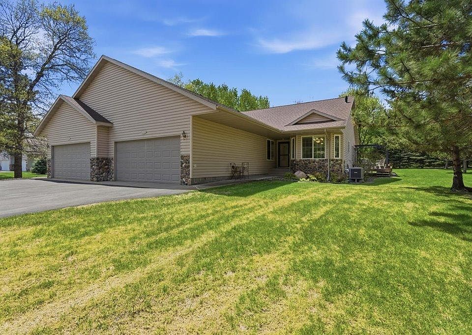 24175 White Pine Dr, Nisswa, MN 56468 | MLS #7069810 | Zillow